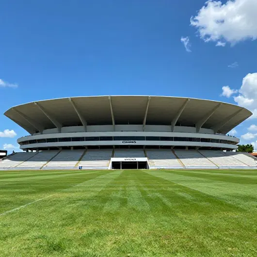 Descubra o Estádio Roberto Santos