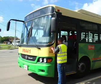 Fiscalização do Procon-BA identifica 944 ônibus parados