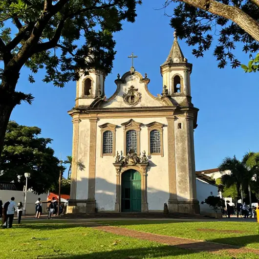 Igreja Templo de Oração na Bahia: Um Refúgio de Paz e Oração